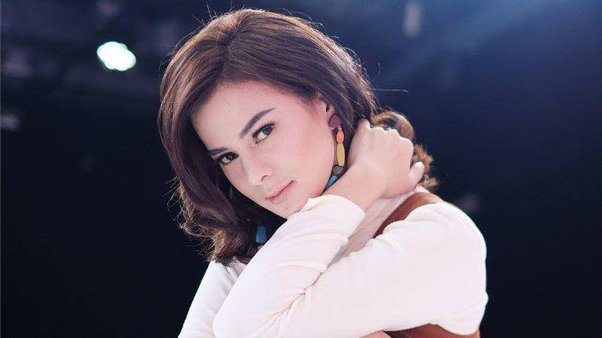 natalie sarah sianipar 8