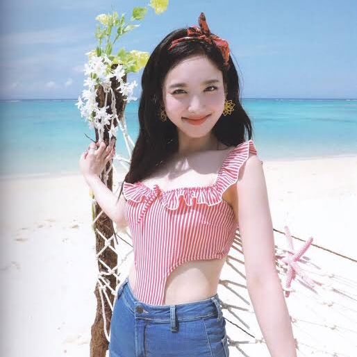 nayeon 4