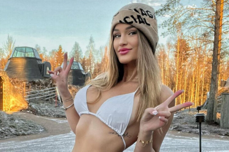 neele bronst 8