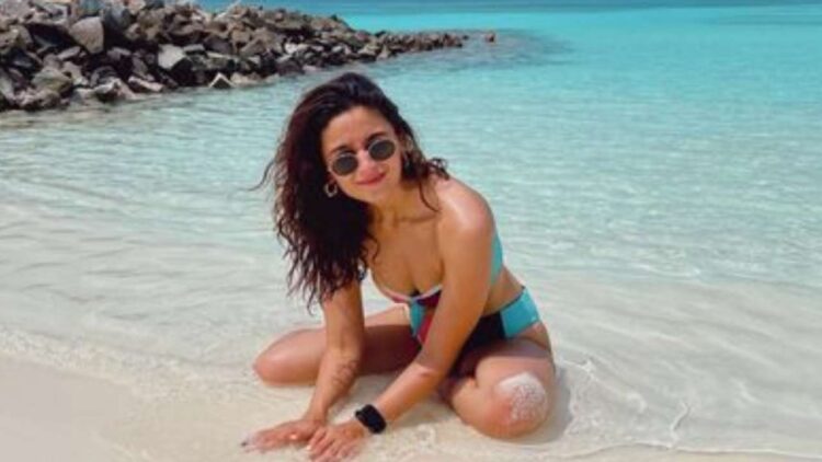 neha kakkar 5