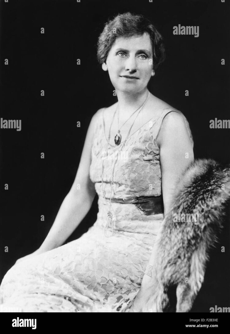 nellie tayloe ross