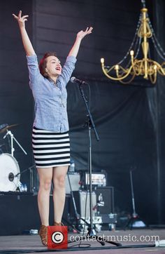 4 Hot Sexy Neyla Pekarek Bikini Pics