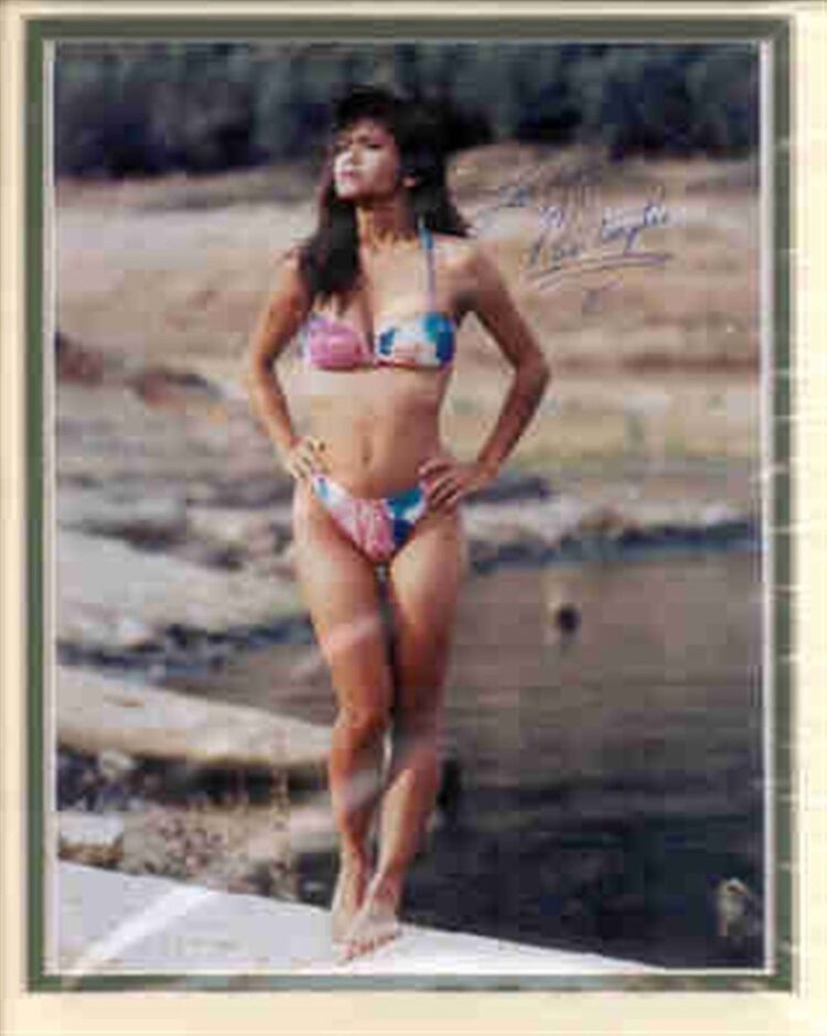 nia peeples 5