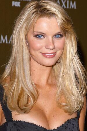 nichole hiltz 5