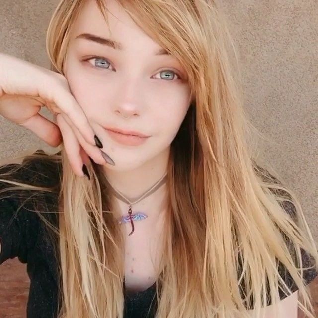 nicole eevee davis 1