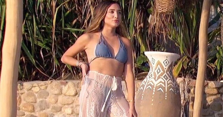 nicole lopez alvar 6