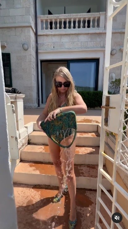 nicole sochacki wojcicka 5