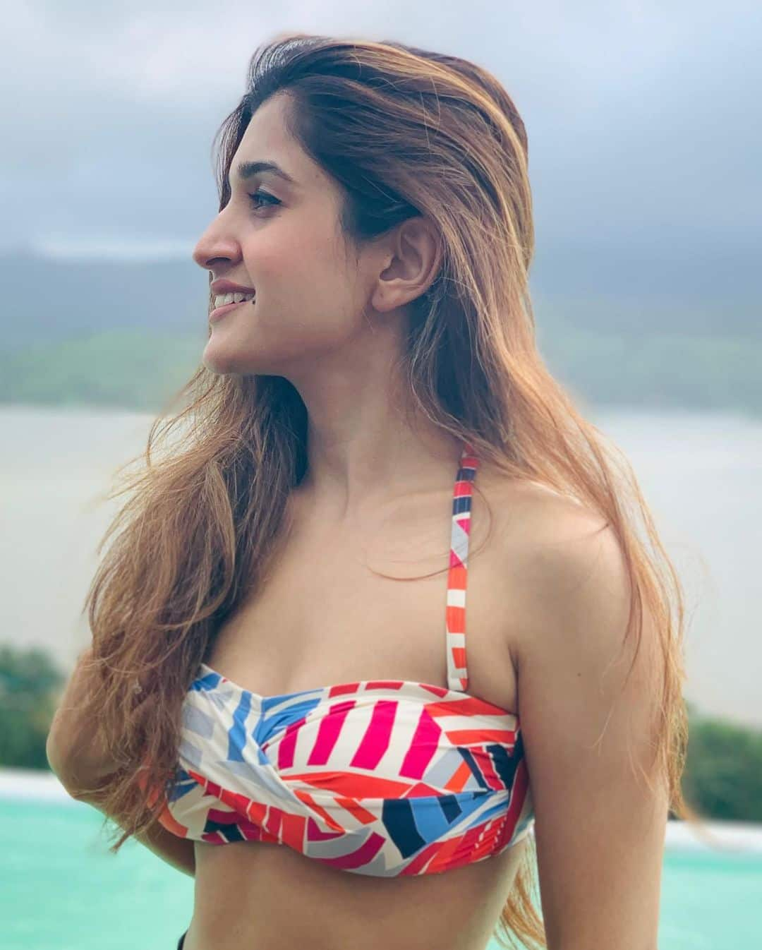 8 Hot Sexy Nidhi Shah Bikini Pics 