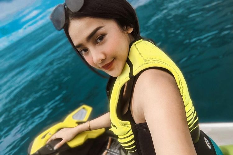 nina zatulini 7