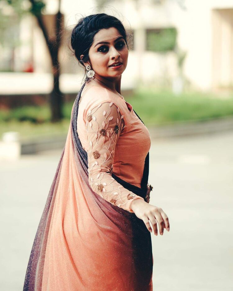 niranjana anoop 7