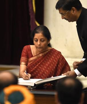 nirmala sitharaman 6