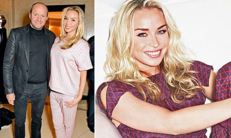 10 Hot Sexy Noelle Reno Bikini Pics