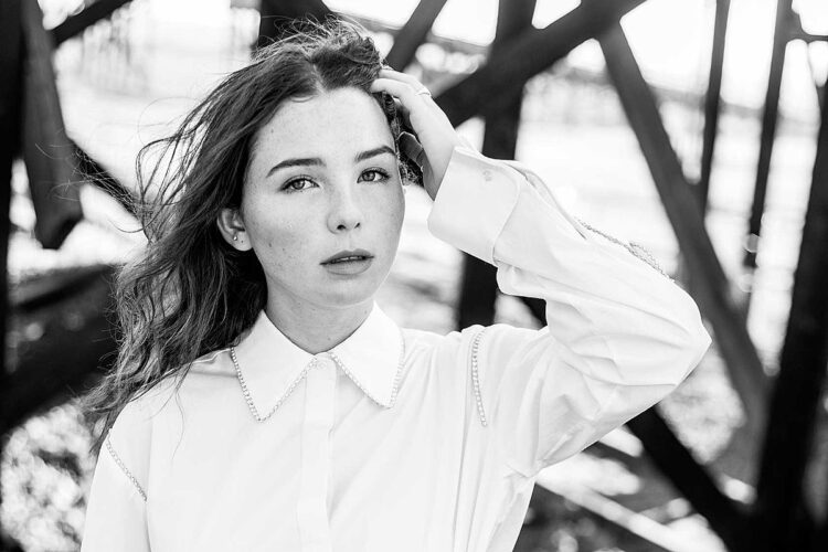 olivia james vedder 2