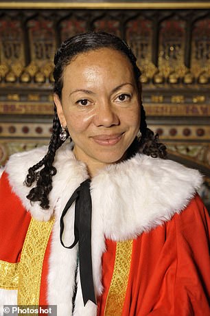 oona king 3