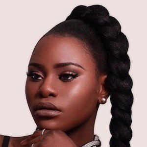 oscarine mbikulu lunzamba 9