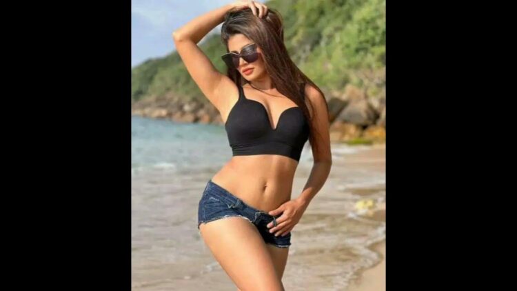 oshadi himasha chavindi️️ 6