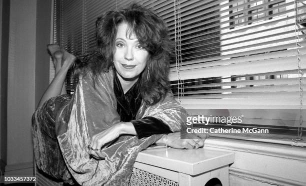 pamela desbarres 7