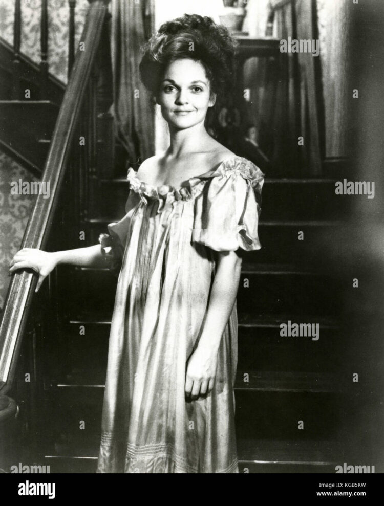 pamela reed 5