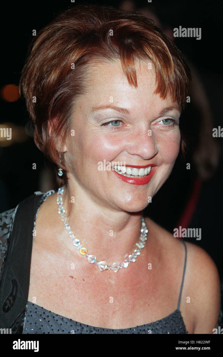 pamela reed 6