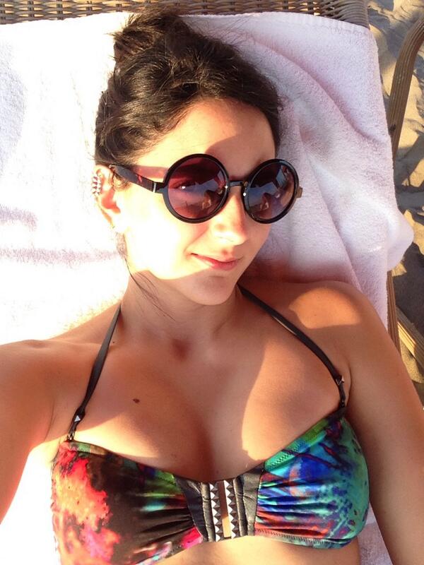 paola del castillo 6