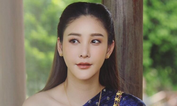 pataratida patcharawirapong 9