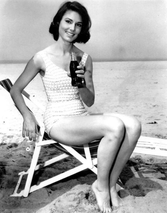 paula prentiss 4