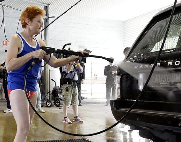 pauline hanson 8