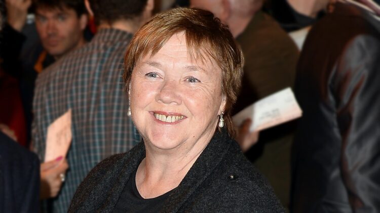 pauline quirke 9