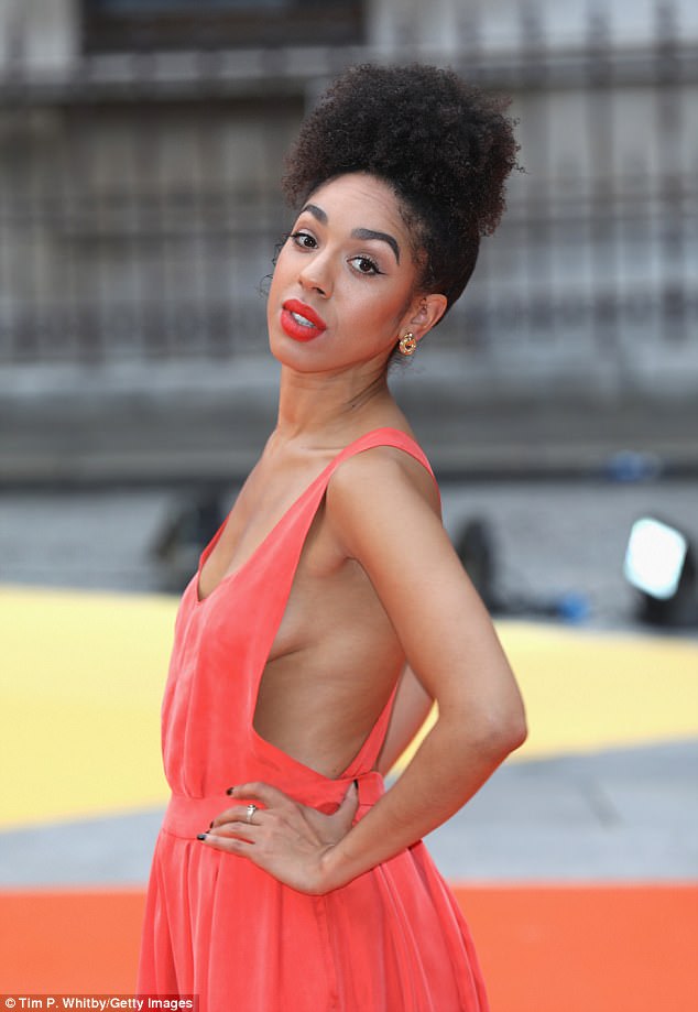 pearl mackie 8