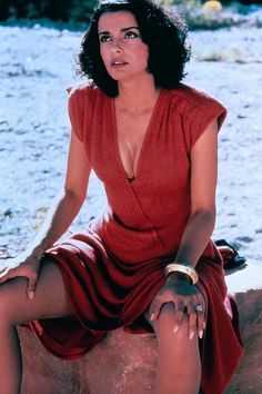 persis khambatta 4