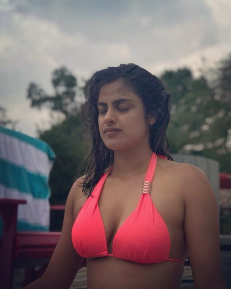 poonam mahajan 1