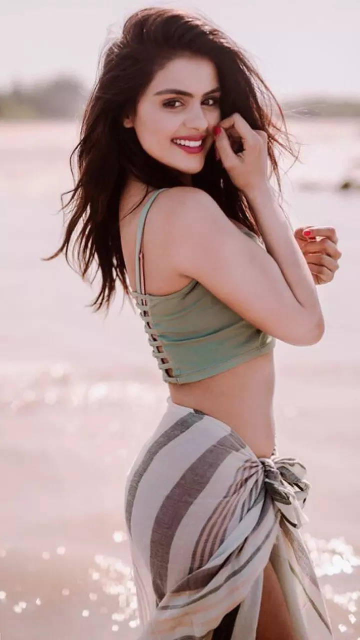 priyanka chahar choudhary 9