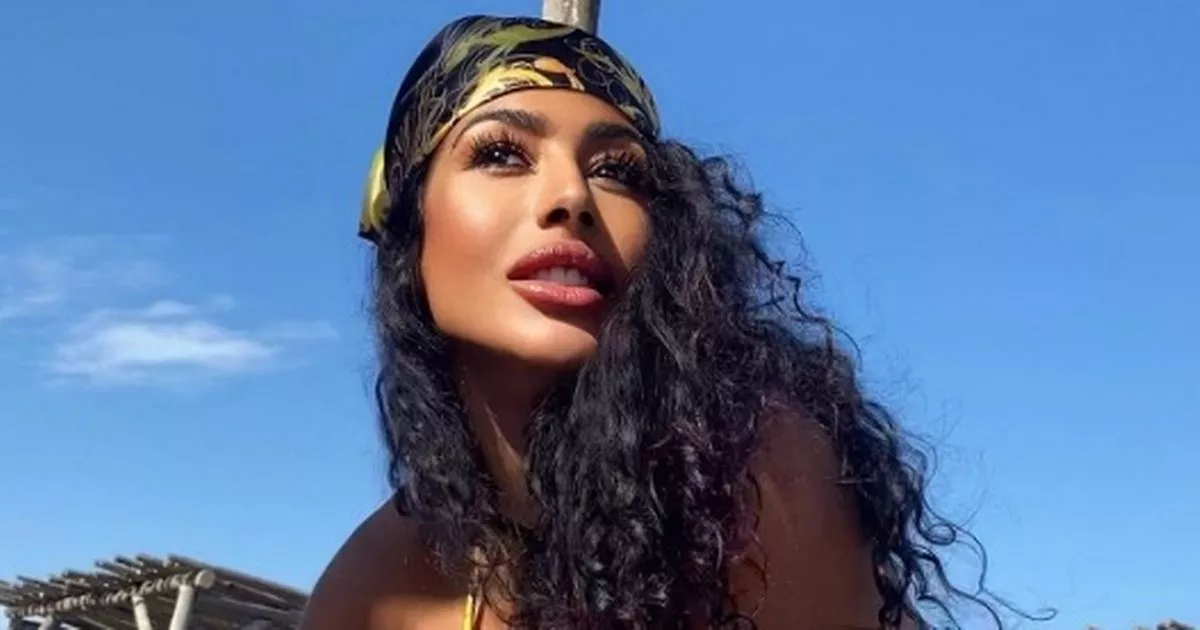 putri rania adrianna 3