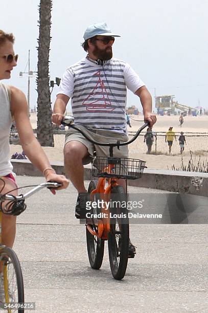 10 Hot Sexy Quinn Lundberg Bikini Pics