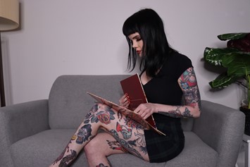 ravenisaposer aka sarah 1