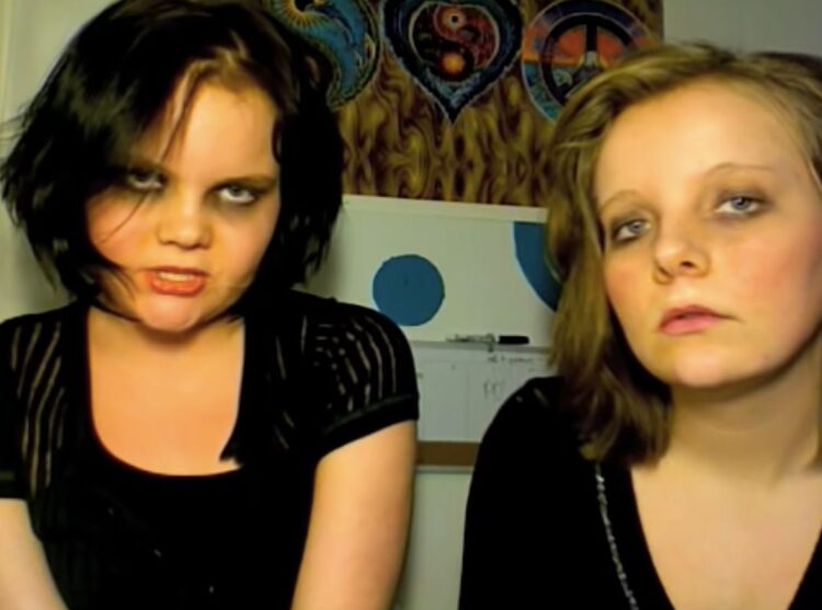 ravenisaposer aka sarah 6