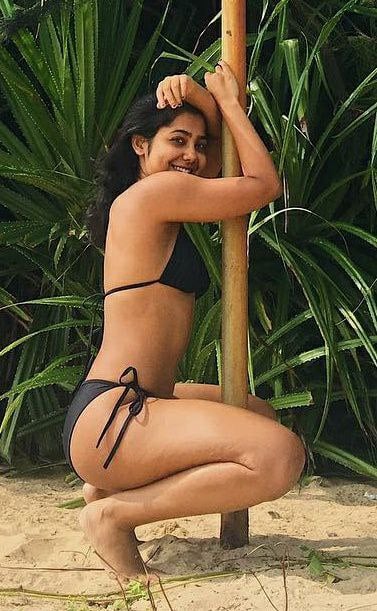 reetika vazirani 7