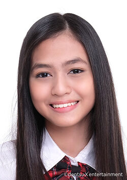 reva adriana ramadhani 8