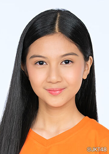 reva adriana ramadhani 9