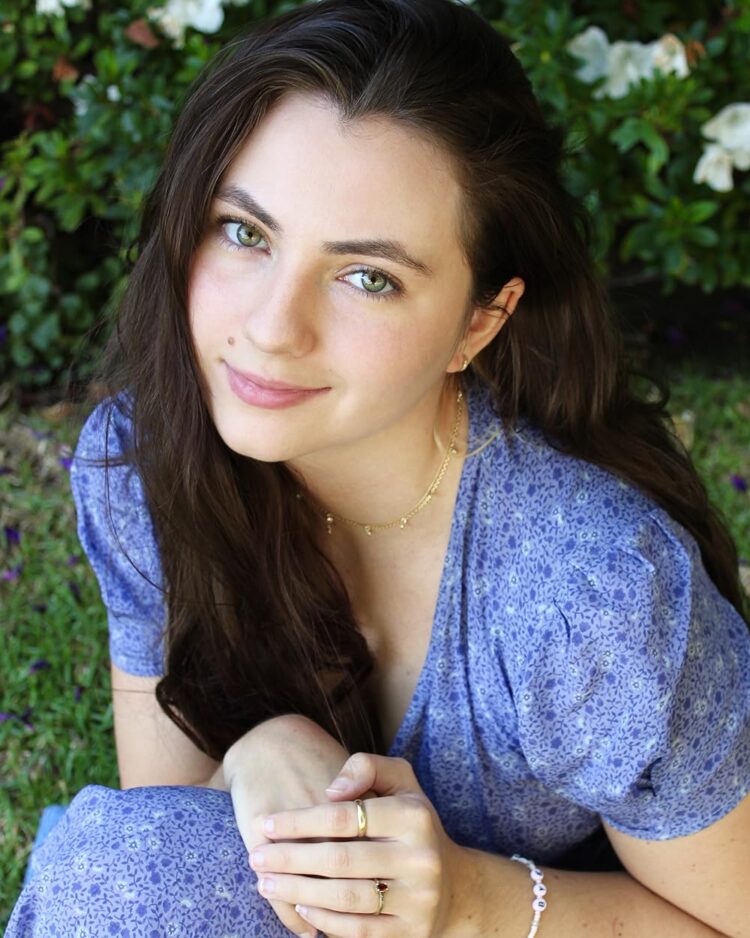 rhiannon leigh wryn 2