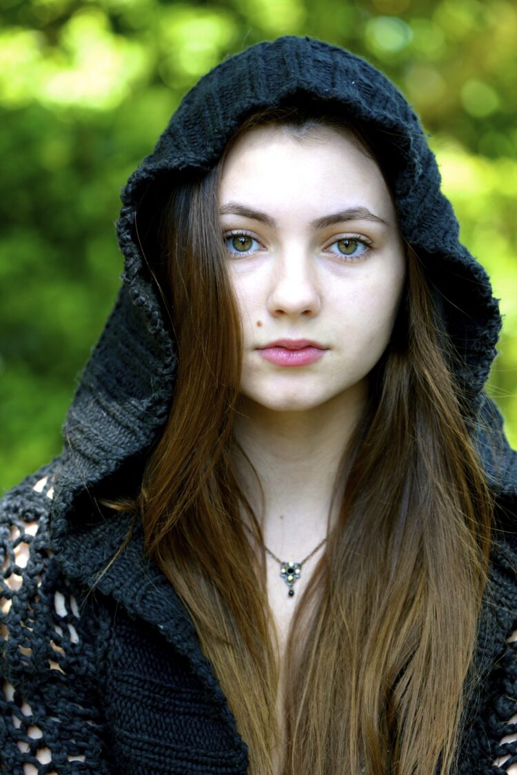 rhiannon leigh wryn 8 scaled