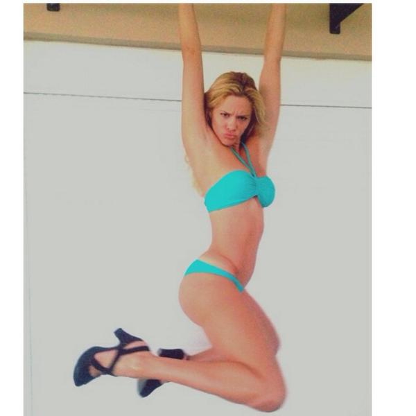 ria antoniou 3