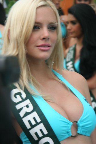 ria antoniou 7
