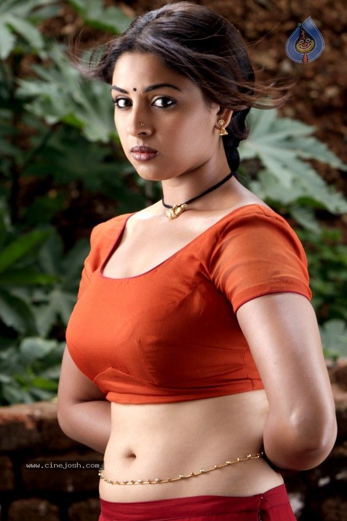 richa gangopadhyay 8