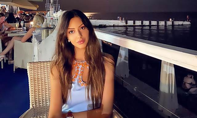 rihana oksana petra 5