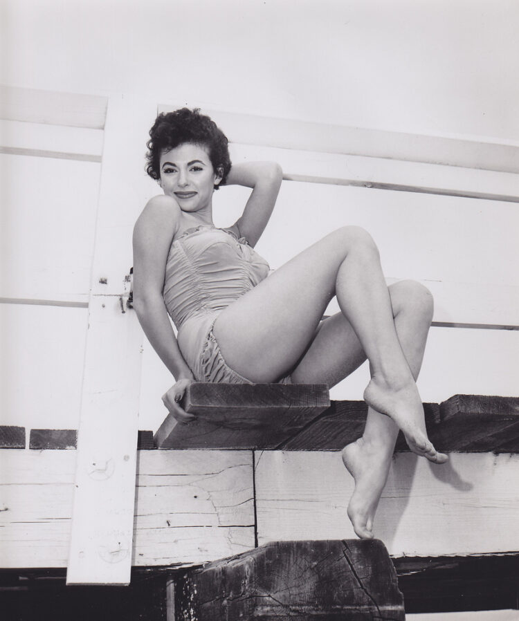 rita moreno 4