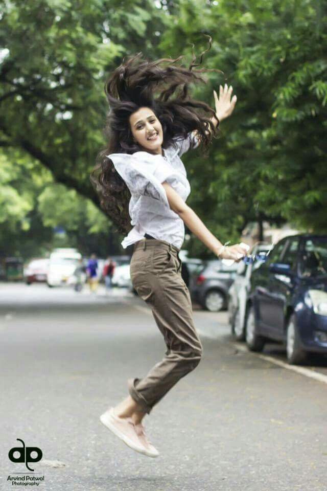riya mavi 5