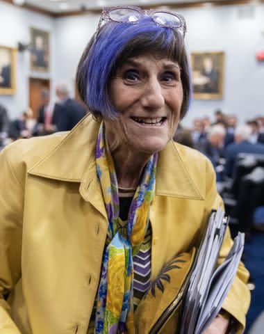 10 Hot Sexy Rosa Delauro Bikini Pics