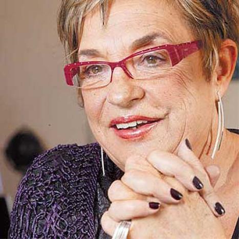 rosalia mera 9