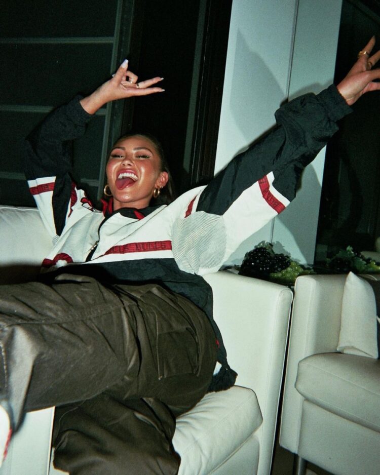 roxette arisa howe 8